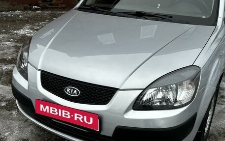 KIA Rio II, 2005 год, 395 000 рублей, 2 фотография