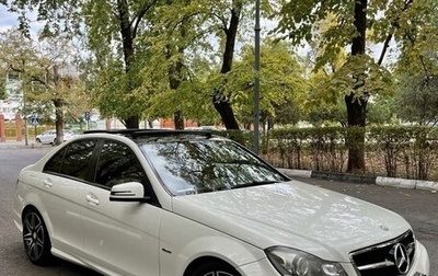 Mercedes-Benz C-Класс, 2012 год, 1 840 000 рублей, 1 фотография