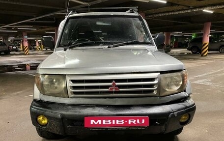 Mitsubishi Pajero iO, 1998 год, 415 000 рублей, 2 фотография