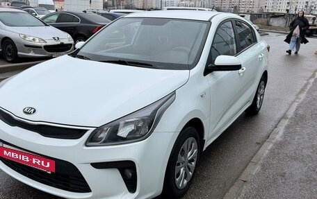 KIA Rio IV, 2019 год, 1 250 000 рублей, 2 фотография