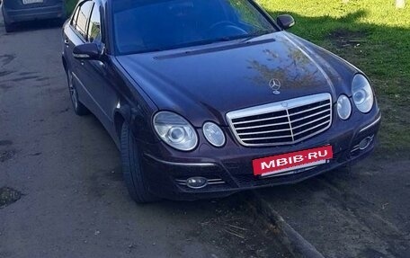 Mercedes-Benz E-Класс, 2007 год, 1 300 000 рублей, 2 фотография