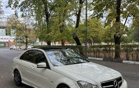 Mercedes-Benz C-Класс, 2012 год, 1 840 000 рублей, 14 фотография