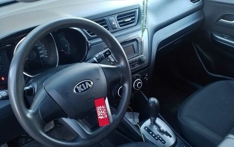 KIA Rio III рестайлинг, 2013 год, 930 000 рублей, 4 фотография