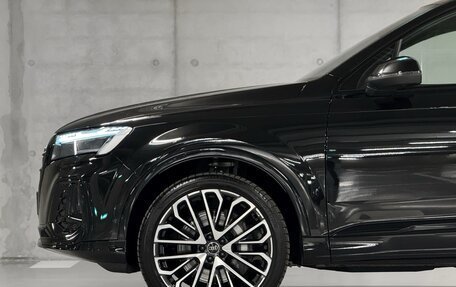 Audi Q7, 2024 год, 15 800 000 рублей, 30 фотография