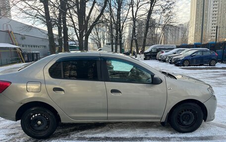 Renault Logan II, 2016 год, 550 000 рублей, 4 фотография