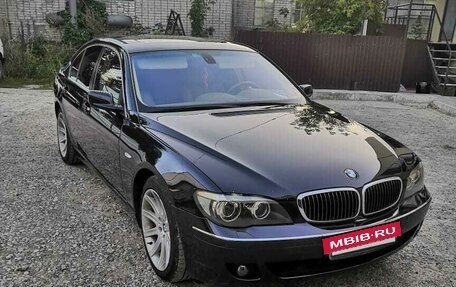 BMW 7 серия, 2007 год, 1 050 000 рублей, 10 фотография