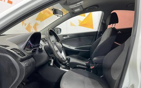 Hyundai Solaris II рестайлинг, 2013 год, 765 000 рублей, 15 фотография