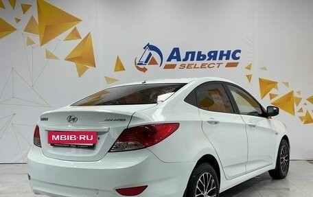 Hyundai Solaris II рестайлинг, 2013 год, 765 000 рублей, 3 фотография