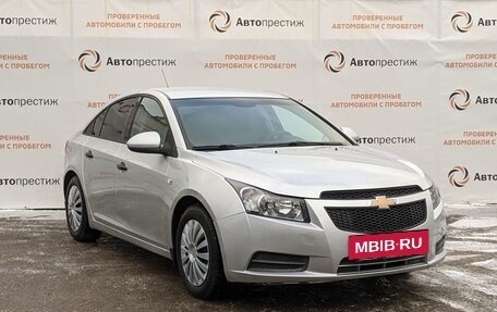 Chevrolet Cruze II, 2012 год, 690 000 рублей, 3 фотография