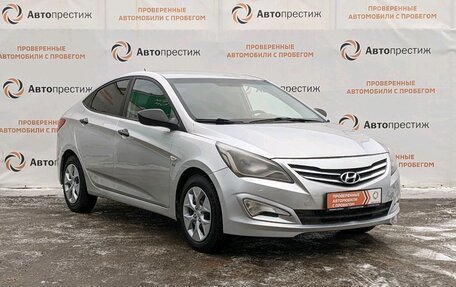 Hyundai Solaris II рестайлинг, 2014 год, 890 000 рублей, 3 фотография