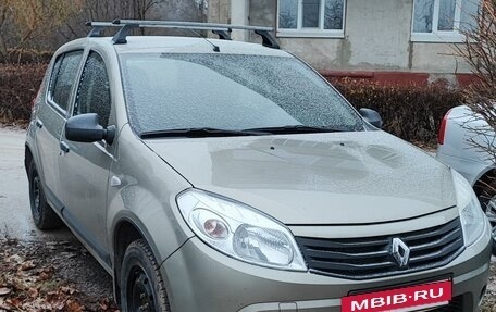 Renault Sandero I, 2011 год, 750 000 рублей, 3 фотография