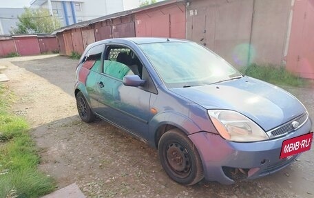 Ford Fiesta, 2005 год, 305 000 рублей, 3 фотография