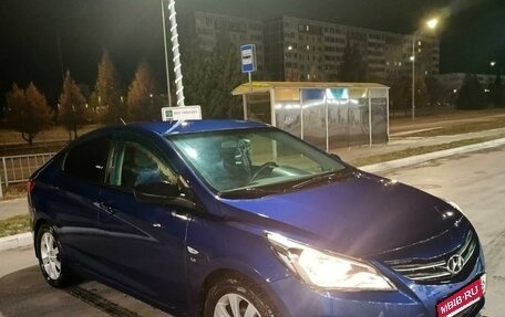 Hyundai Solaris II рестайлинг, 2016 год, 1 030 000 рублей, 12 фотография