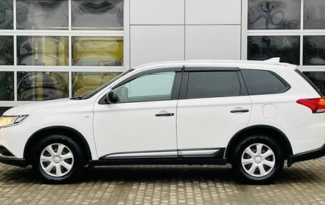 Mitsubishi Outlander III рестайлинг 3, 2019 год, 2 230 000 рублей, 8 фотография