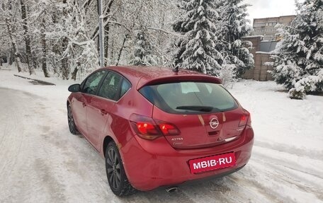 Opel Astra J, 2010 год, 650 000 рублей, 28 фотография