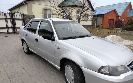 Daewoo Nexia I рестайлинг, 2011 год, 220 000 рублей, 2 фотография