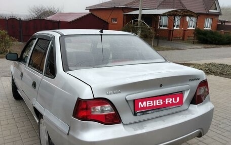 Daewoo Nexia I рестайлинг, 2011 год, 220 000 рублей, 4 фотография