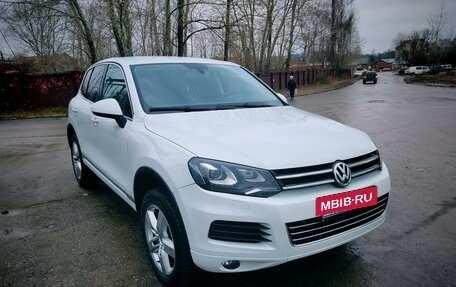 Volkswagen Touareg III, 2013 год, 2 510 000 рублей, 2 фотография