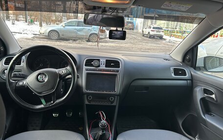 Volkswagen Polo VI (EU Market), 2016 год, 1 150 000 рублей, 6 фотография