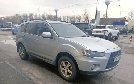 Mitsubishi Outlander III рестайлинг 3, 2011 год, 999 000 рублей, 3 фотография