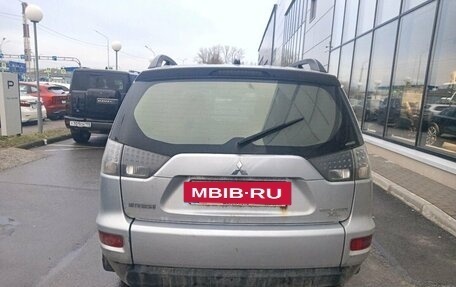 Mitsubishi Outlander III рестайлинг 3, 2011 год, 999 000 рублей, 5 фотография