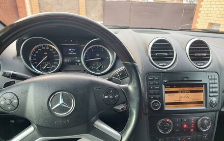 Mercedes-Benz GL-Класс, 2012 год, 2 500 000 рублей, 19 фотография