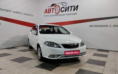 Daewoo Gentra II, 2014 год, 712 000 рублей, 1 фотография