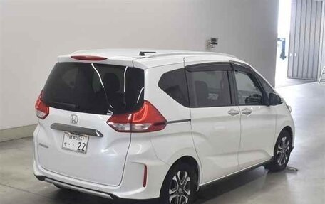 Honda Freed II, 2021 год, 1 900 000 рублей, 2 фотография