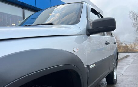 Chevrolet Niva I рестайлинг, 2013 год, 644 000 рублей, 4 фотография