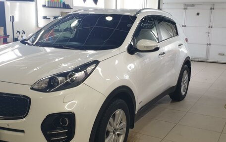 KIA Sportage IV рестайлинг, 2017 год, 2 650 000 рублей, 3 фотография