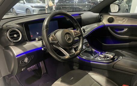 Mercedes-Benz E-Класс, 2016 год, 2 550 000 рублей, 13 фотография