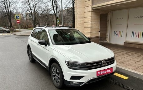 Volkswagen Tiguan II, 2019 год, 2 590 000 рублей, 1 фотография