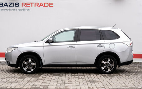 Mitsubishi Outlander III рестайлинг 3, 2014 год, 1 375 000 рублей, 4 фотография