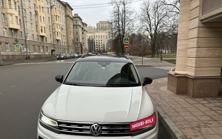 Volkswagen Tiguan II, 2019 год, 2 590 000 рублей, 25 фотография