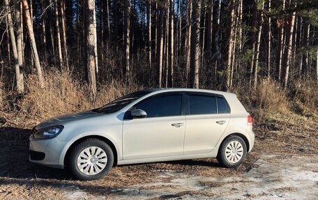 Volkswagen Golf VI, 2011 год, 810 000 рублей, 3 фотография