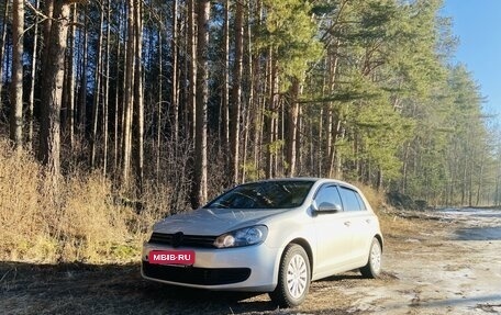 Volkswagen Golf VI, 2011 год, 810 000 рублей, 1 фотография