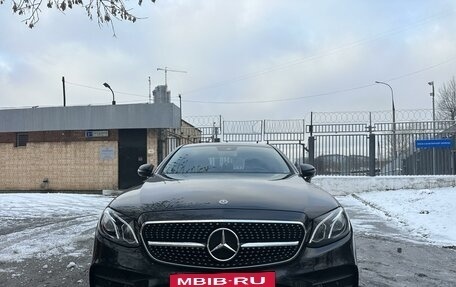 Mercedes-Benz E-Класс, 2018 год, 4 520 000 рублей, 6 фотография