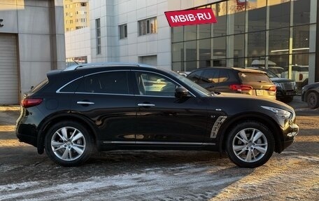 Infiniti QX70, 2014 год, 2 650 000 рублей, 4 фотография