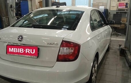 Skoda Rapid I, 2019 год, 1 350 000 рублей, 2 фотография