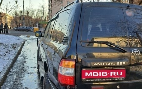 Toyota Land Cruiser 100 рестайлинг 2, 2005 год, 3 100 000 рублей, 7 фотография