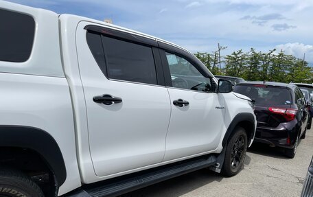 Toyota Hilux VIII, 2020 год, 4 900 000 рублей, 2 фотография