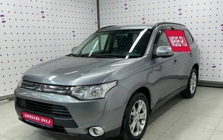 Mitsubishi Outlander III рестайлинг 3, 2012 год, 1 455 000 рублей, 1 фотография