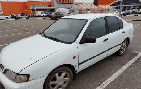 Nissan Primera II рестайлинг, 1999 год, 3 фотография