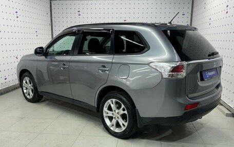 Mitsubishi Outlander III рестайлинг 3, 2012 год, 1 455 000 рублей, 7 фотография