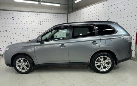 Mitsubishi Outlander III рестайлинг 3, 2012 год, 1 455 000 рублей, 8 фотография