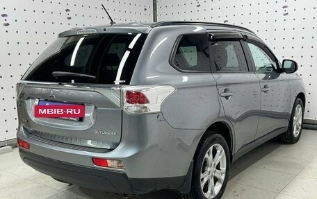 Mitsubishi Outlander III рестайлинг 3, 2012 год, 1 455 000 рублей, 5 фотография