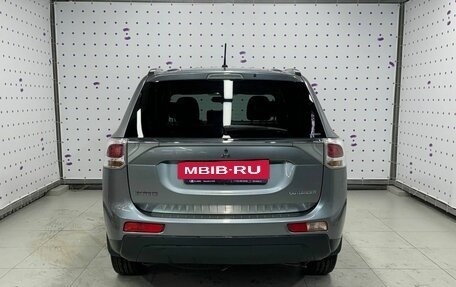 Mitsubishi Outlander III рестайлинг 3, 2012 год, 1 455 000 рублей, 6 фотография