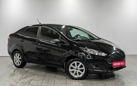 Ford Fiesta, 2016 год, 890 000 рублей, 3 фотография