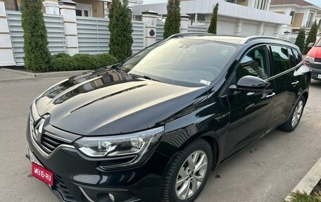 Renault Megane IV, 2018 год, 1 фотография