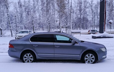 Skoda Superb III рестайлинг, 2010 год, 1 068 500 рублей, 4 фотография